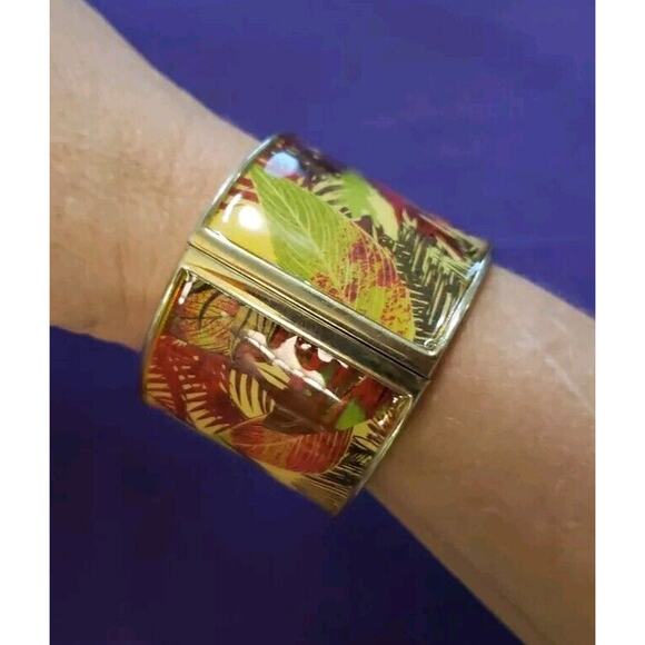 Chunky Wide Boho Fall Colored Leaves Patten Clamper Bangle Bracelet Gold Tone - Picture 2 of 14